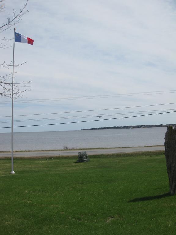 Auberge Vue d'la Dune - Dune View Inn Bouctouche Extérieur photo
